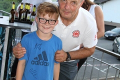 Eintracht_Frankfurt_Traditionself_32